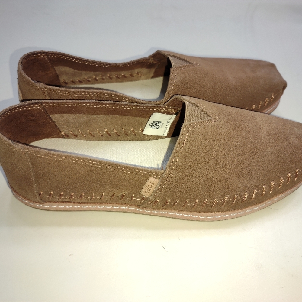 Tom's Moccasins